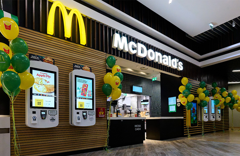 McDonald's inaugurează un nou restaurant în București